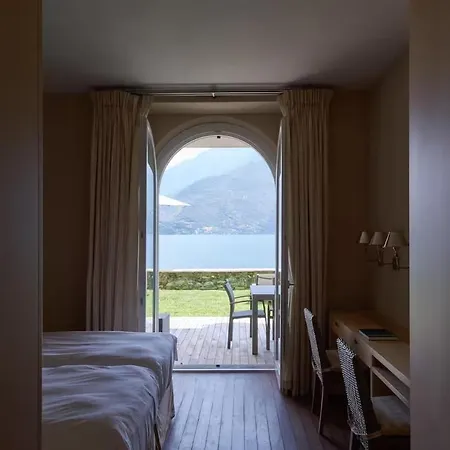 فيلة Beautiful Overlooking
