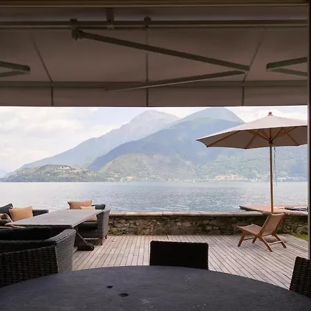 فيلة Beautiful Overlooking