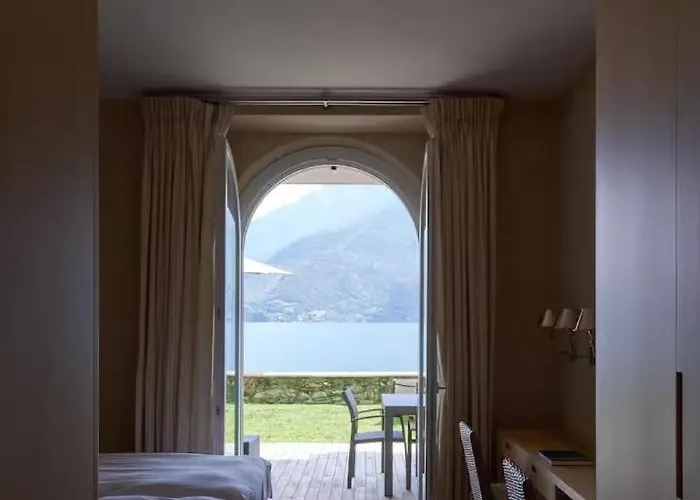 فيلة Beautiful Overlooking