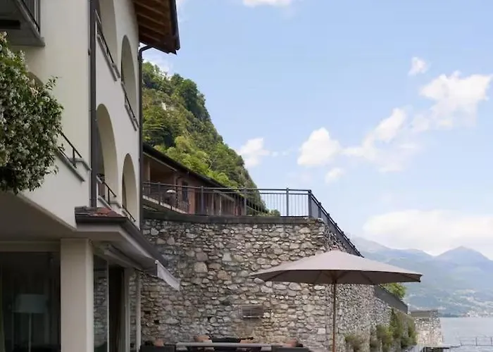 فيلة Beautiful Overlooking