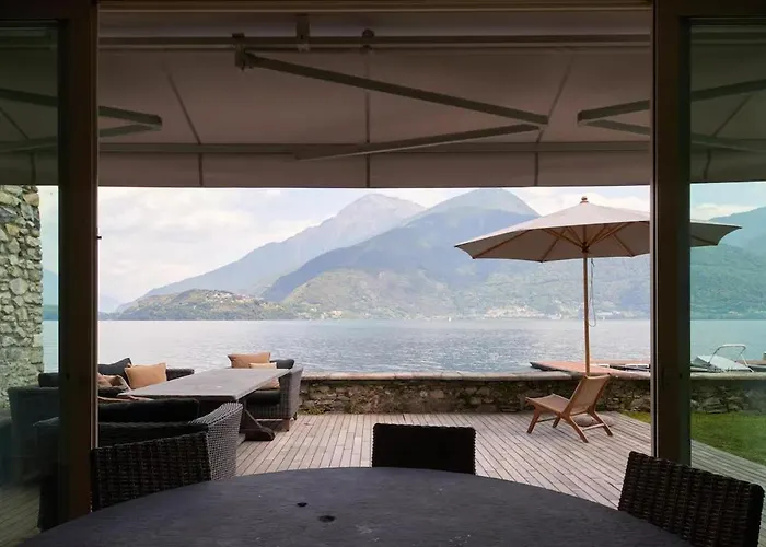 فيلة Beautiful Overlooking